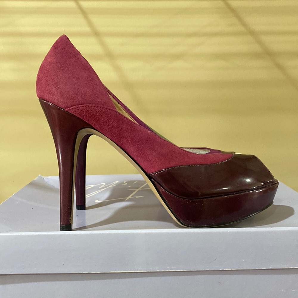 New Marc Fisher MF Tint heels pump shoes